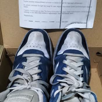 Reebok Ayakkabıda Erken Yırtılma Sorunu