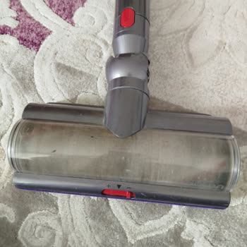 Dyson Süpürge: Sorunlarla Dolup Taşan Bir Yıl