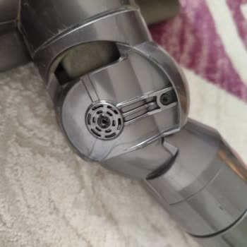 Dyson Süpürge: Sorunlarla Dolup Taşan Bir Yıl