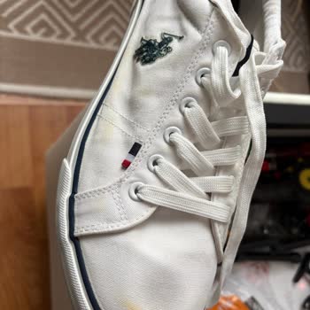 Müşteri Hizmetleri Erişimsizliği Ve Ayakkabı Kalitesizliği