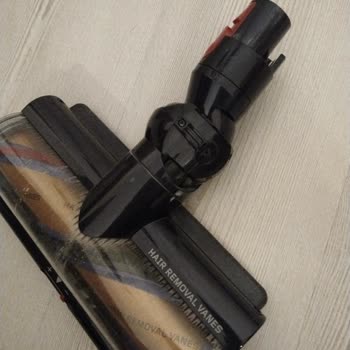 Dyson Gen5 Motorbar Brush Breaks Twice in a Year – No Proper Support