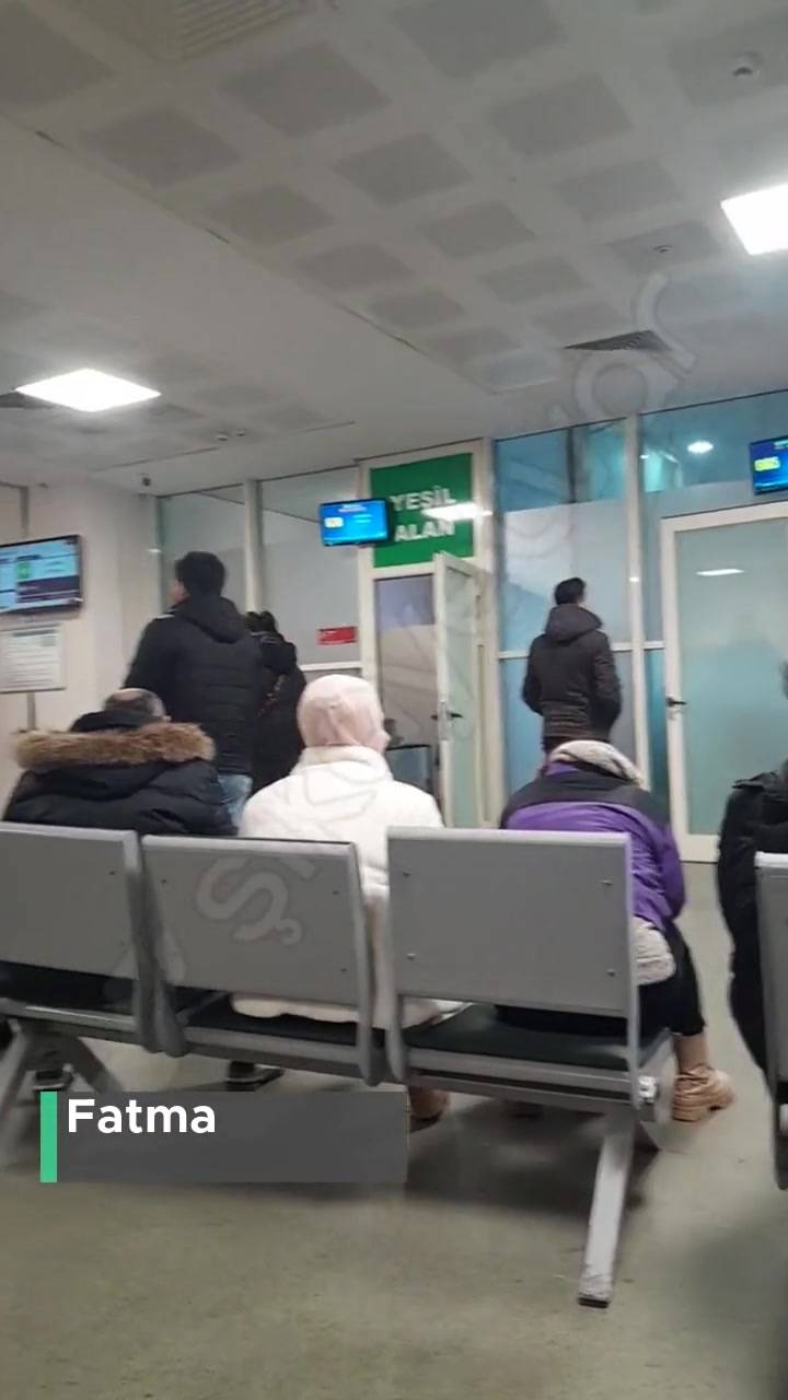 Beylikdüzü Devlet Hastanesi İlgisizliği Ve Bekleme Süresi videonun kapak resmi