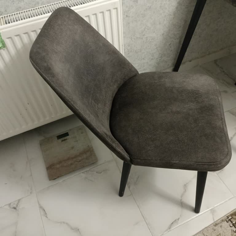 Evkur'dan Aldığım Sandalyenin Sorunu Çözülmüyor