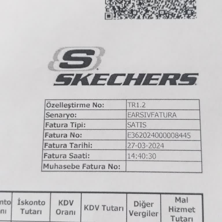 Ayakkabıda Üretim Hatası: Yırtılan Astar Sorunu