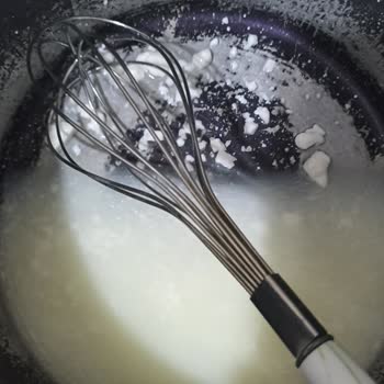 Uygun Fiyatlı Süt Yoğurt Parçacıklarıyla Şaşırttı