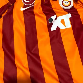 GS Store'dan Alınan Formanın Sponsor Ve İmza Sorunu