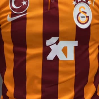 GS Store'dan Alınan Formanın Sponsor Ve İmza Sorunu