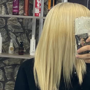 Kötü Kuaför Deneyimi Ve Saç Yanması