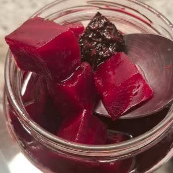 Tat Marka Pancar Turşusunda Beklenmedik Sorun