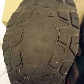 Skechers Ayakkabı Su Geçirmezlik Ve Kalite Sorunu