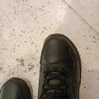 Skechers Ayakkabıda Üçüncü Günde Kırılma Sorunu