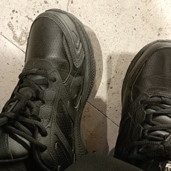 Skechers Ayakkabıda Üçüncü Günde Kırılma Sorunu