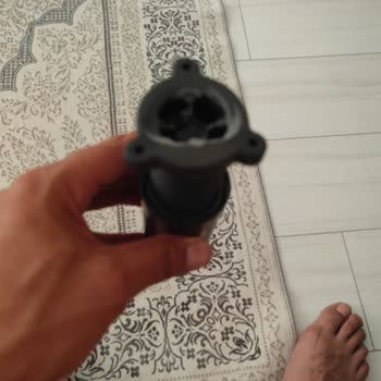 Kırılan Kanepe Ayakları Ve Ulaşılamayan Destek