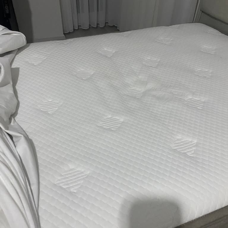 Kısa Sürede Çöken Yatak Ve Baza