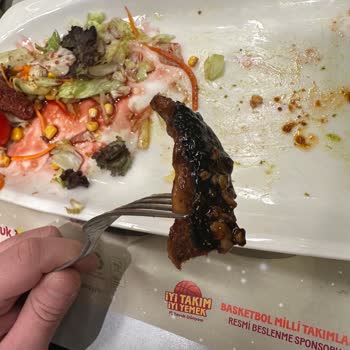 Yanık Tavuklarla Hayal Kırıklığı