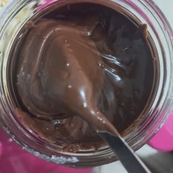 Nutella'da Pütürlü Yapı Ve Güven Sorunu