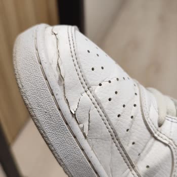 Garanti İncelemesinde Reddedilen Çatlaklı Ayakkabı Şikayeti