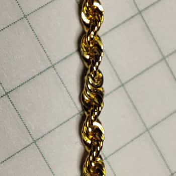 Atasay'dan Aldığım Bileklik Sürekli Kopuyor Ve Müşteri Hizmetleri Yetersiz