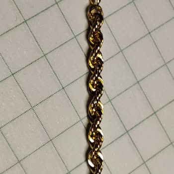 Atasay'dan Aldığım Bileklik Sürekli Kopuyor Ve Müşteri Hizmetleri Yetersiz