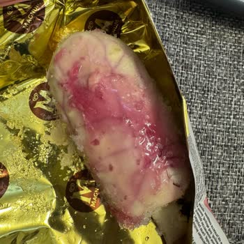 Küflü Magnum Mini Dondurmalar Şoku