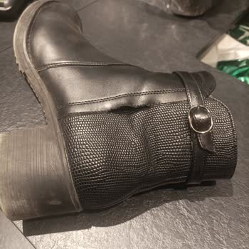 Değişim Talebi Reddedilen Çizme Mağduriyeti