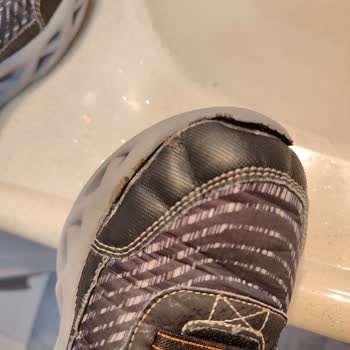 Skechers Çocuk Botları: Kalite Ve Dayanıklılık Sorunu