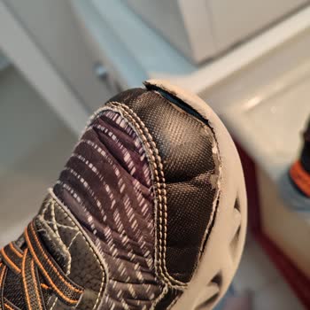 Skechers Çocuk Botları: Kalite Ve Dayanıklılık Sorunu