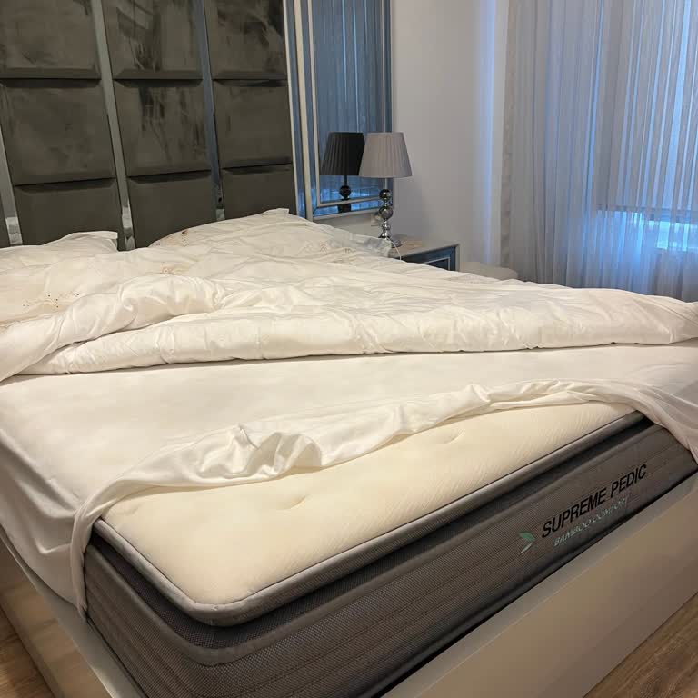 Yataş Yatakta Beklenmedik Çökme Ve Müşteri Memnuniyetsizliği