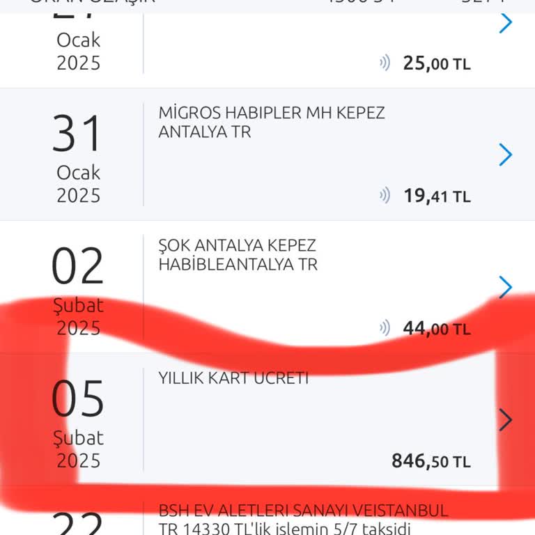Yapı Kredi'nin Sürpriz Kart Ücreti Şoku