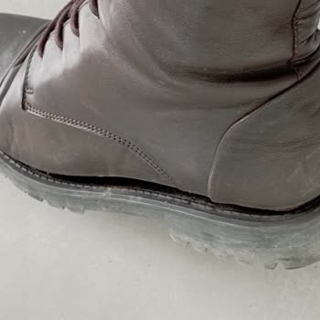 Greyder Botların Kısa Süreli Dayanıklılığı Ve Yetersiz Müşteri Hizmeti