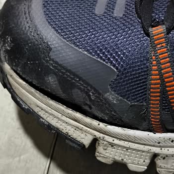 Skechers Ayakkabıları: Pahalı Ve Kalitesiz