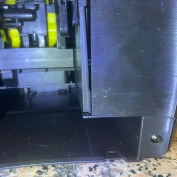 Philips Servisinde Kahve Makinesi Kabusu: Hasarlı Ve Eksik Teslimat!