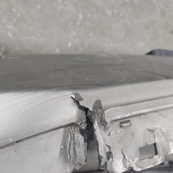 Orijinal Parça Yerine Muadil Ürün Kararı Mağdur Ediyor