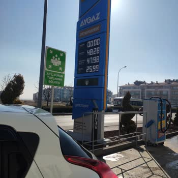 Opet Yıldıztepe İstasyonu'nda Yetersiz Araç Yıkama Hizmeti