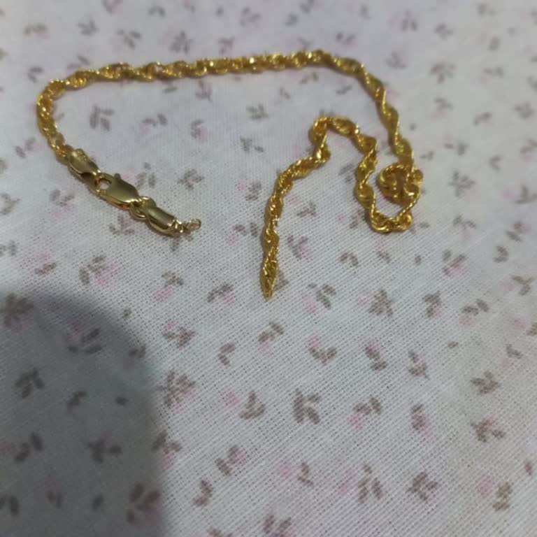 Altınbaş Mücevherat Sürekli Kopan Bileklik Ve Yetersiz Müşteri Hizmeti!