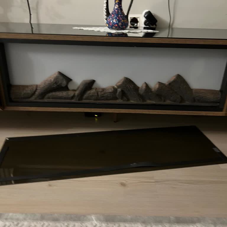 Kelebek'ten Aldığımız TV Ünitesi Sorunlarla Dolu