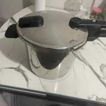 Fissler Düdüklü Tencerede Lekelenme Sorunu