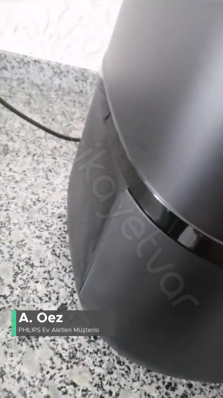 Philips HD9285/96 Airfryer Sepet Kenarından Çok Yoğun Buhar Çıkışı videonun kapak resmi