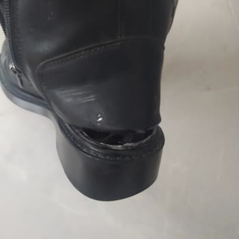 Kalitesiz Botlar: Tonny Black Hayal Kırıklığı