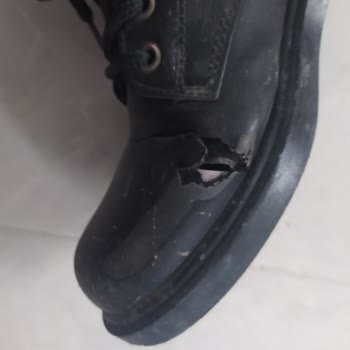 Kalitesiz Botlar: Tonny Black Hayal Kırıklığı