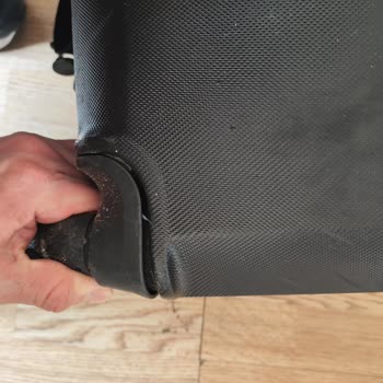 İlk Kullanımda Parçalanan Valiz