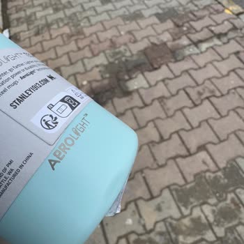 Stanley Termosun Yamukluğu Ve Çetinkaya Mağazasındaki İlgisizlik