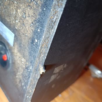 PTT Kargo İle Hasarlı Teslimat Ve Yetersiz Müşteri Hizmetleri