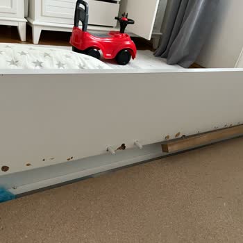 Kalitesiz Mobilya Ve Müşteri Hizmetleri Sorunu