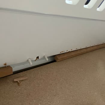 Kalitesiz Mobilya Ve Müşteri Hizmetleri Sorunu