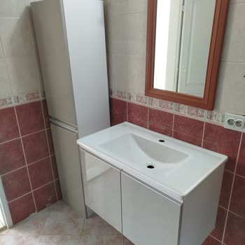 Koçtaş Banyo Dolabı Montaj Sorunu: Güvenlik Endişesi