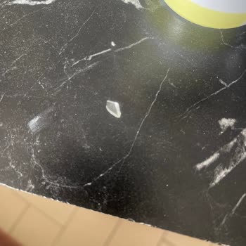 Nimet Patlıcanlı Rulo Börek İçinden Cam Parçası Çıktı