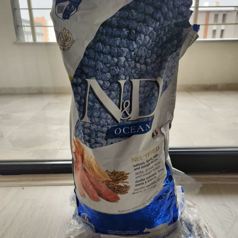 Kedim İçin Aldığım Mama Değişimi Yapılmadı: Mağduriyetimin Giderilmesini Bekliyorum