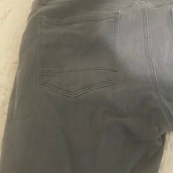 Garantiye Gönderilen Pantolonun Renk Ve Aşınma Sorunu