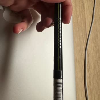 Maybelline Eyeliner Hayal Kırıklığı: Soluk Renk Ve Kötü Müşteri Hizmetleri